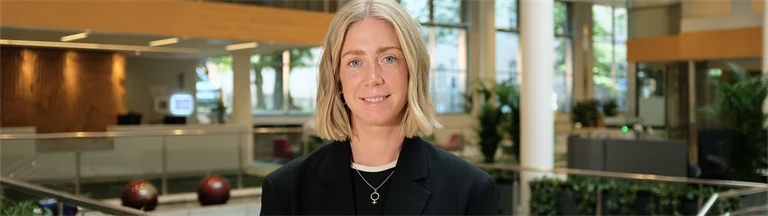 Sandra Petersson, chef för Partsrelatiopner och försäkringsvillkor på Afa Försäkring.