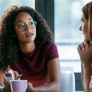 samtal_mellan_tva_kvinnor